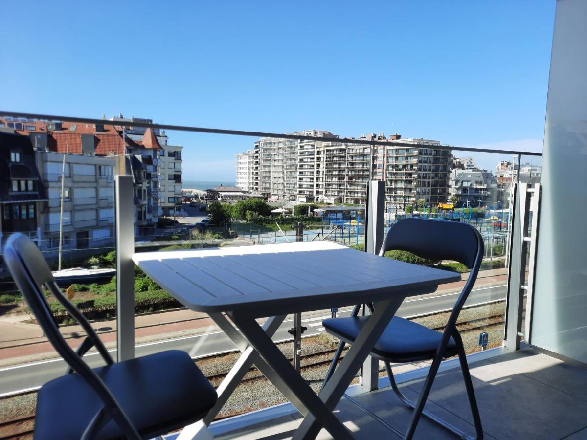 Beachstudio Westende With Sea View Middelkerke Ngoại thất bức ảnh