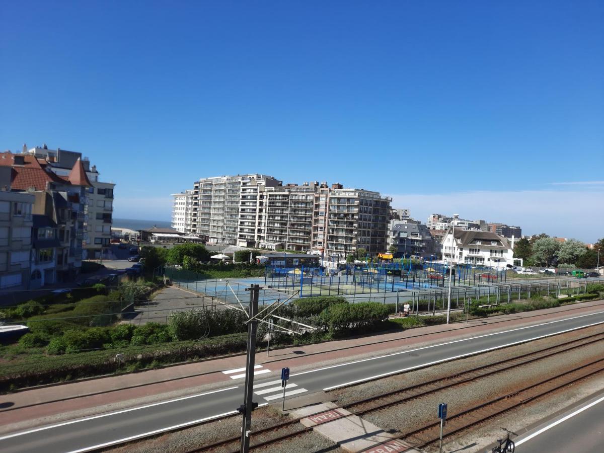 Beachstudio Westende With Sea View Middelkerke Ngoại thất bức ảnh