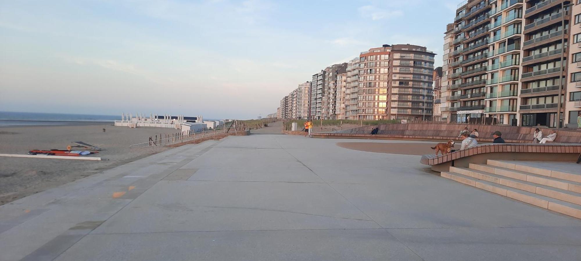 Beachstudio Westende With Sea View Middelkerke Ngoại thất bức ảnh